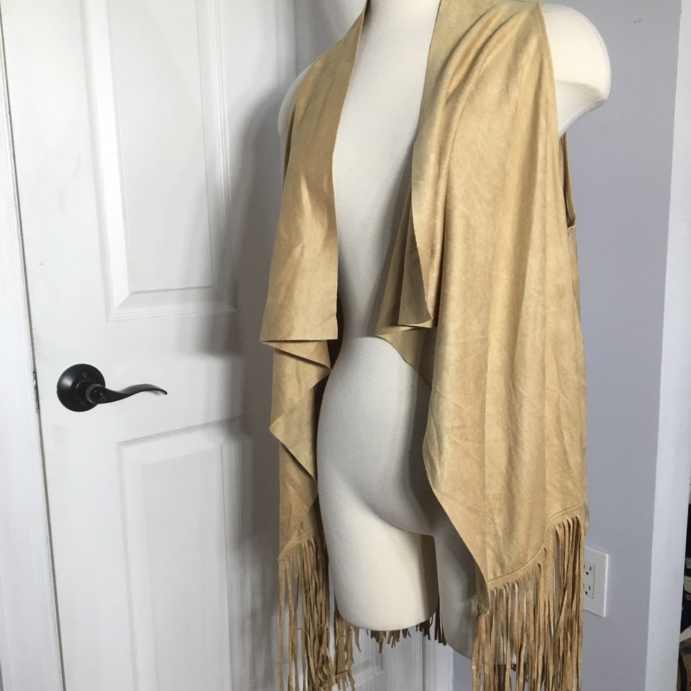 Do everything with love vest